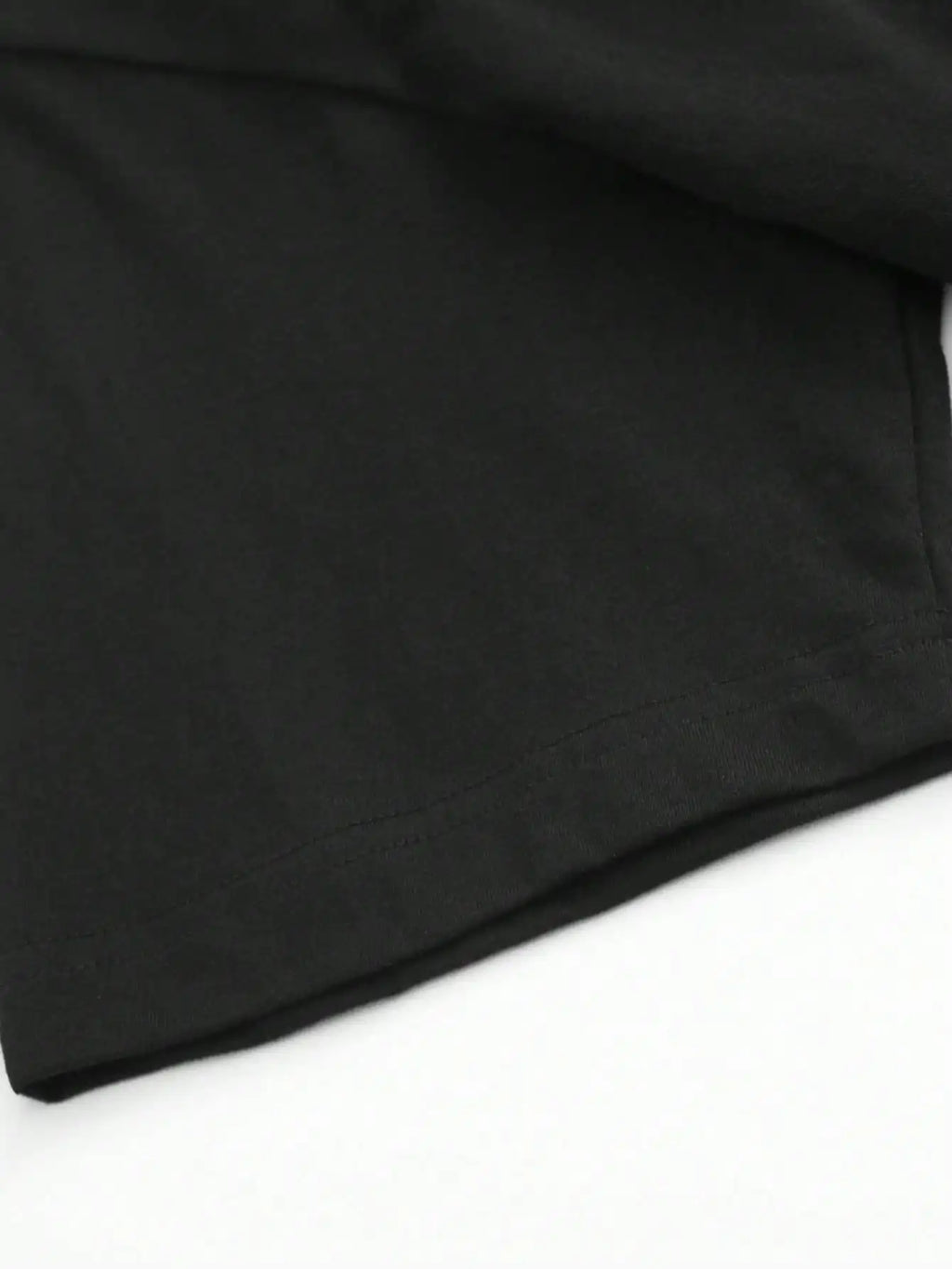Plus Size Black Short Sleeve T-Shirt with Log Pattern Suitable for Outdoor Leisure Wear in Summer